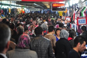Unterführung Strassenbahn Haltestelle Eminönü Durağı‎ Istanbul